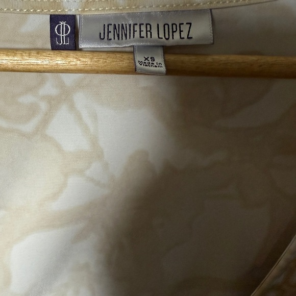 Jennifer Lopez XS Beige Marble Print Ruched Wrap Top Long Sleeve - Picture 6 of 6